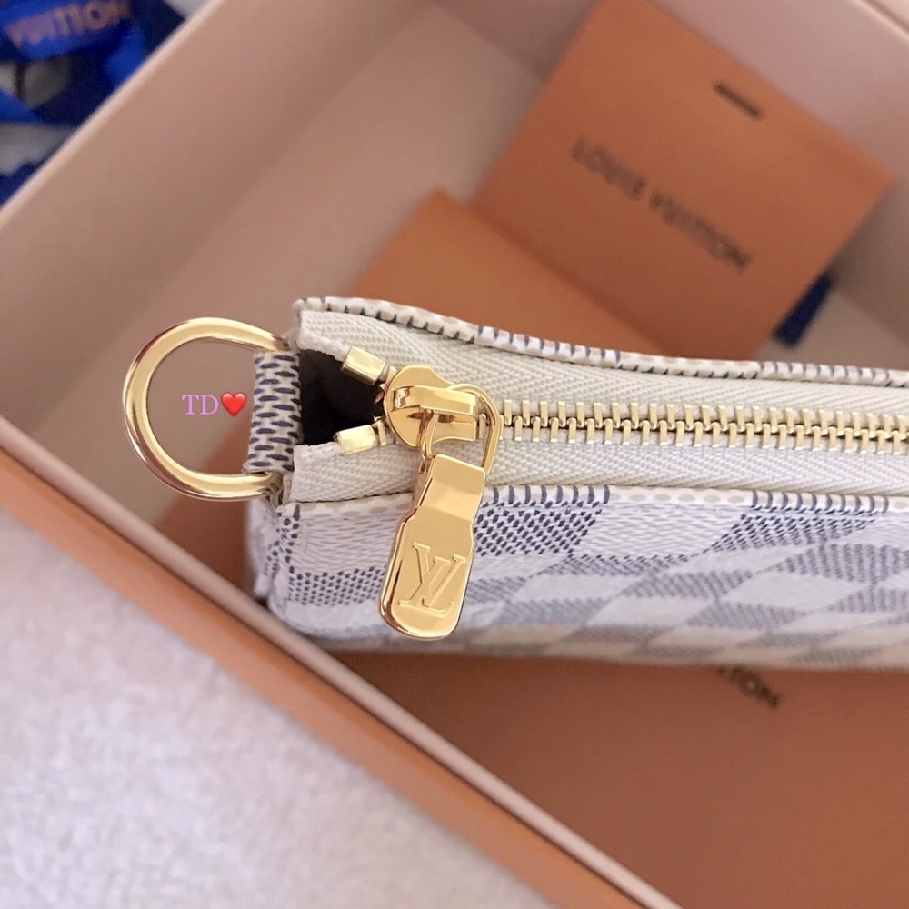 🎁LOuis Vuitton Pochette Accessoires Damier Azur NM - Picture 9 of 14